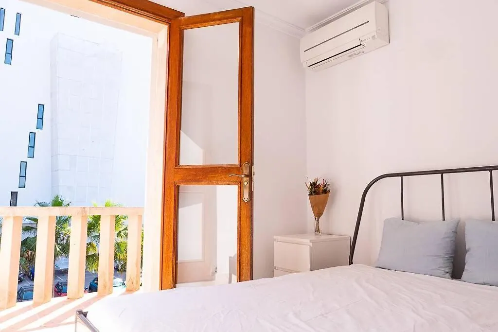 Villa Marbella: 6 Rooms W/ Pool & 70M To The Beach Palma de Mallorca
